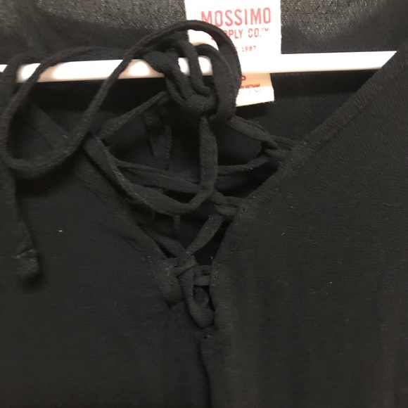 Mossimo blouse with lace up tie straps. - Picture 4 of 5